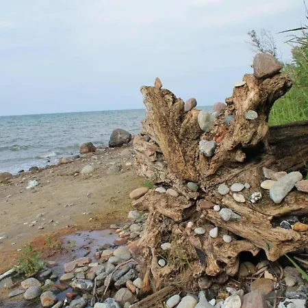 Idyllische An Der Ostseekueste * Stellshagen