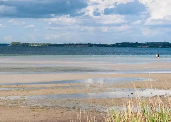 Idyllische An Der Ostseekueste * Stellshagen